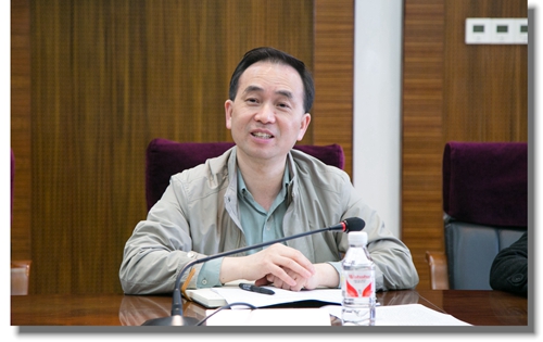 宜化集團召開總部機關首批赴生產(chǎn)一線交流鍛煉年輕干部座談會(圖2)