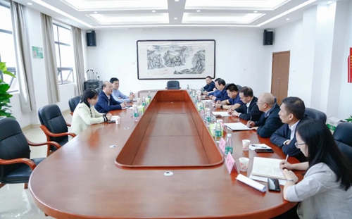 湖北省應(yīng)急管理廳黨委副書記、副廳長楊愛東到宜化實訓基地現(xiàn)場調(diào)研(圖3)