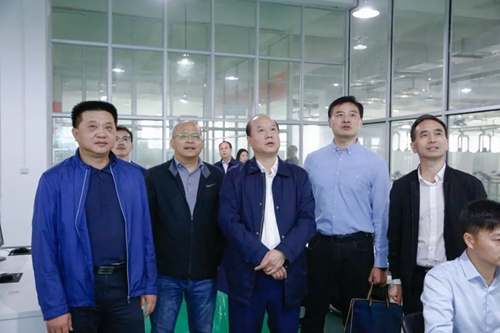 湖北省應(yīng)急管理廳黨委副書記、副廳長楊愛東到宜化實訓基地現(xiàn)場調(diào)研(圖2)