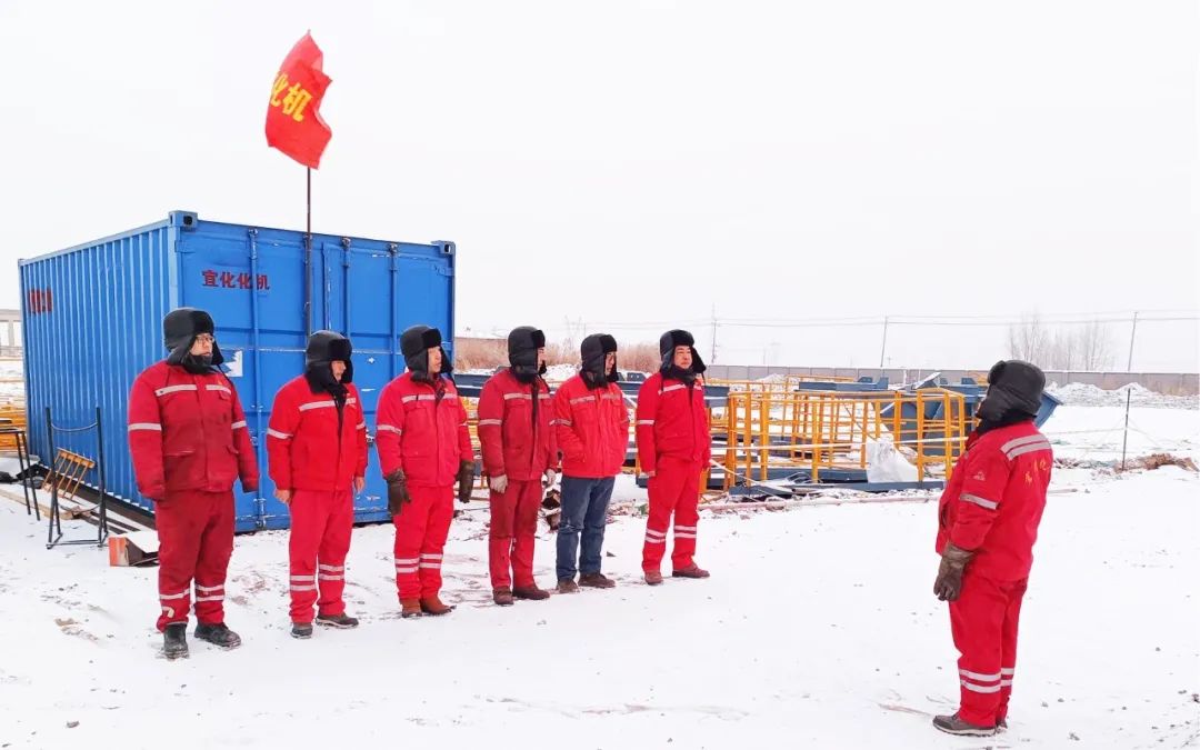 迎寒風(fēng)戰(zhàn)冰雪,化機公司鏖戰(zhàn)綠色甲醇項目建設(shè)一線(圖2) 圖片