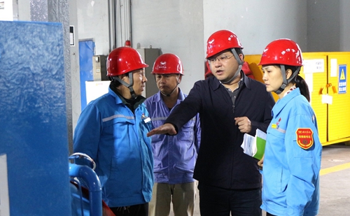 宜昌市國資委黨委委員、副主任曹紅國到股份公司開展主題教育調(diào)研
